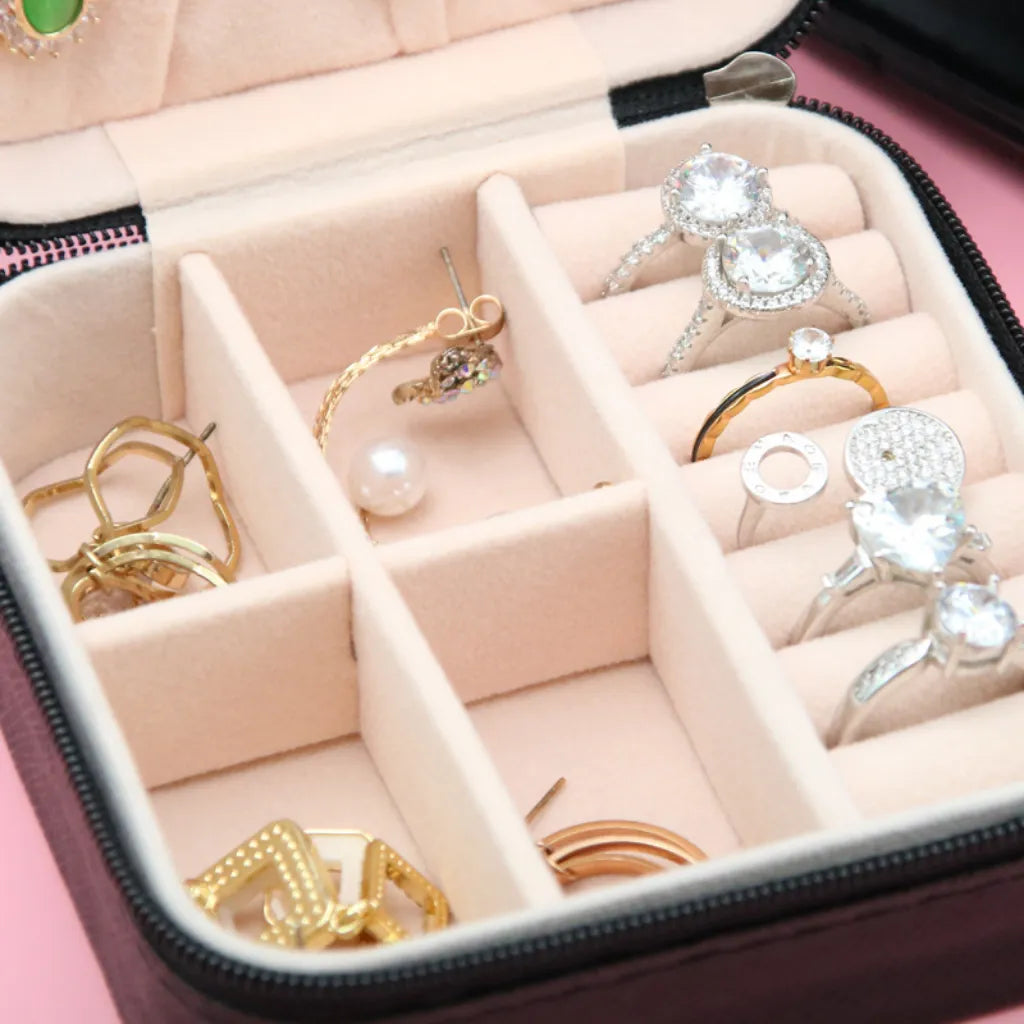 1PC Mini Jewelry Organizer Display Travel Jewelry Zipper Case Boxes Earrings Necklace Ring Portable Jewelry Box Leather Storage