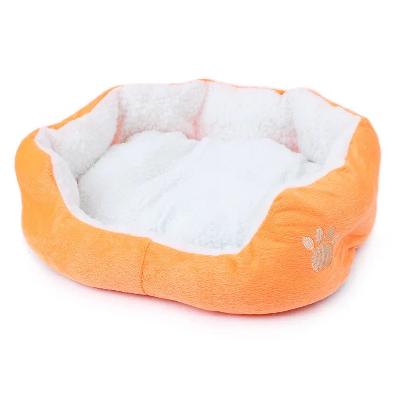 Christmas Small and Large Size Lambswool Kennel Teddy Bichon Pet Bed Mat Supplies Super Soft Dog Bed Plush Cat Mat